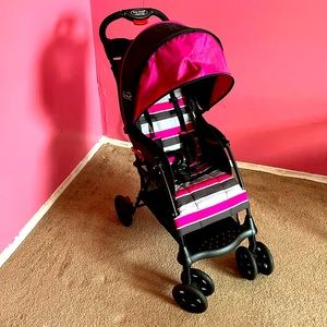 BRAND NEW PINK STROLLER , FOR ALL THE MOTHERS OUT THERE